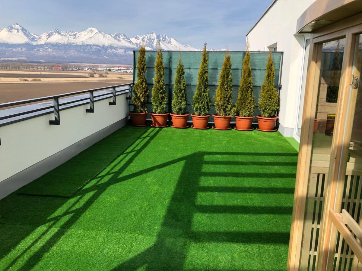 Tatra Billetee Apartman S Luxusnym Vyhladom Na Vysoketatry A Sukromnym Wellness Poprad Ngoại thất bức ảnh